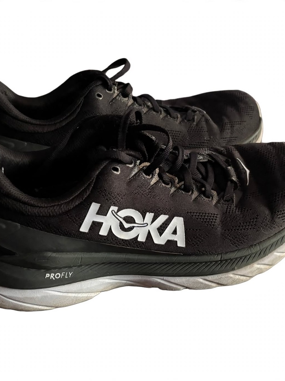 Hoka One One Women's Mach 4 Pro Running Shoes Black/White Size 8